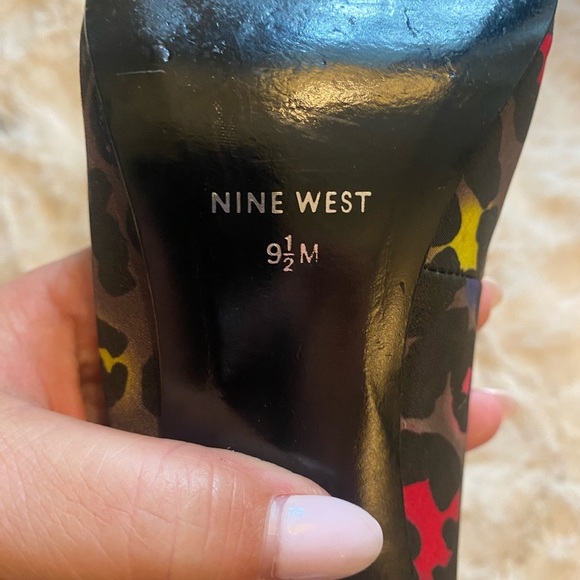 Nine West Women’s Animal Print Heels Open Toe Size 9 1/2 - Picture 5 of 9